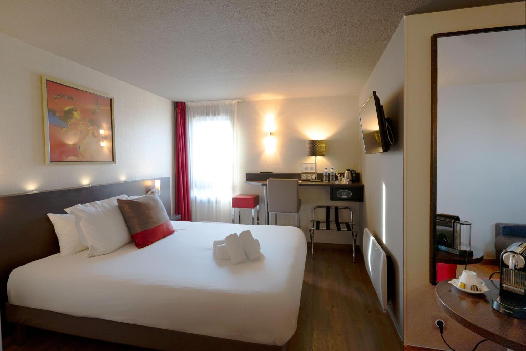 מובז' Best Western L'Atelier 117 מראה חיצוני תמונה